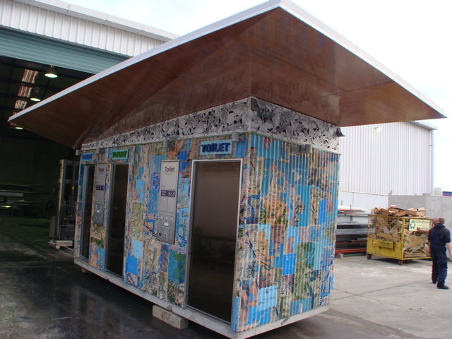 Helensville loos image 1